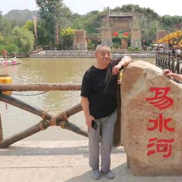 四世同堂老来乐