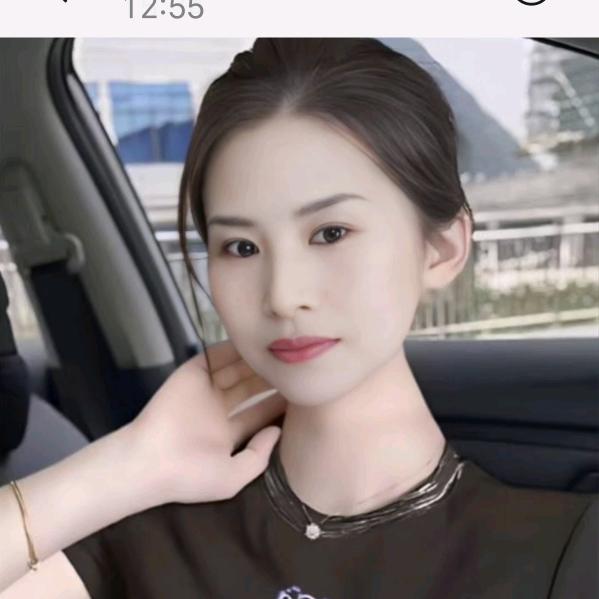 董花花