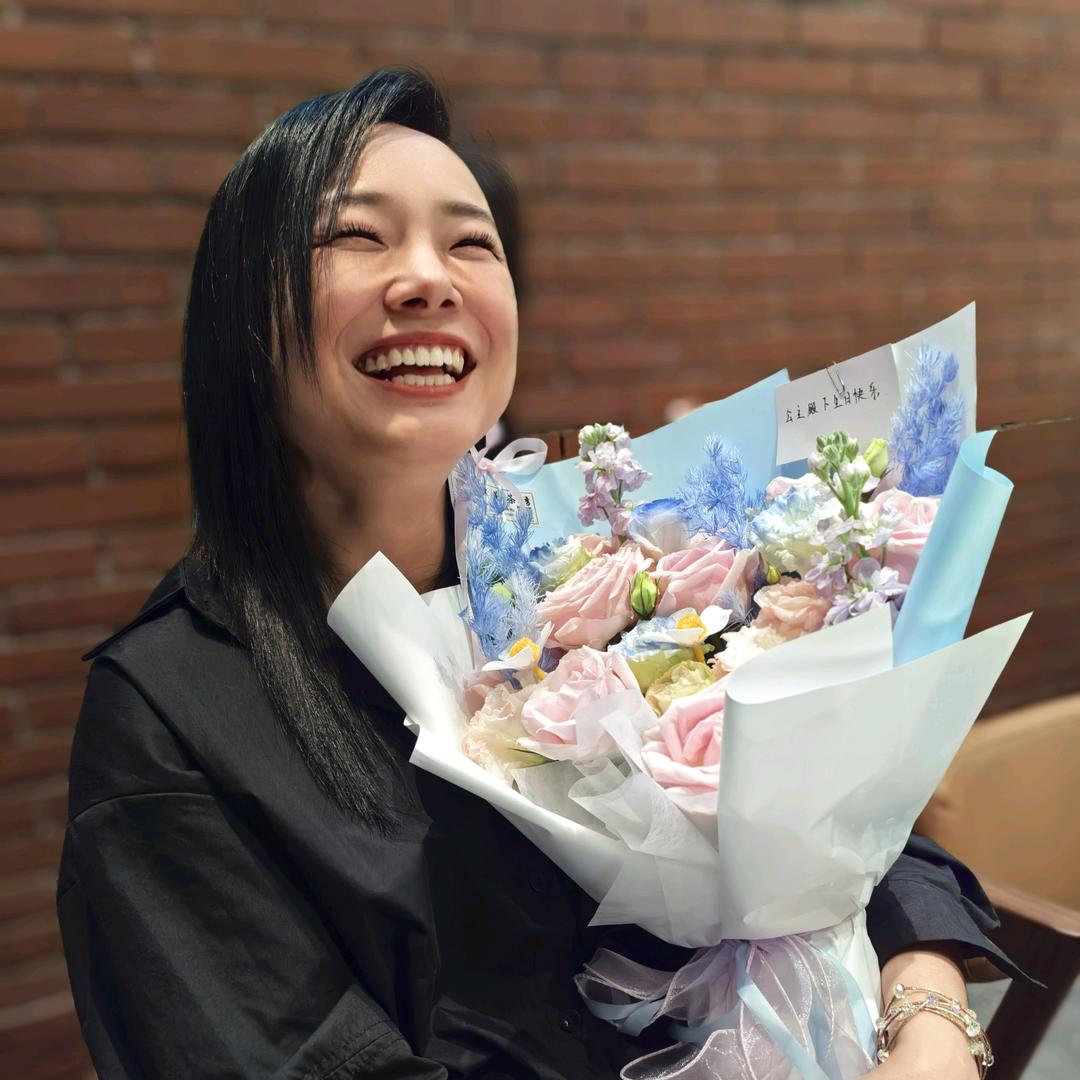 🌈马钱钱is小花老师呀