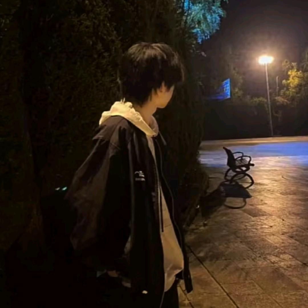 凪丨卄