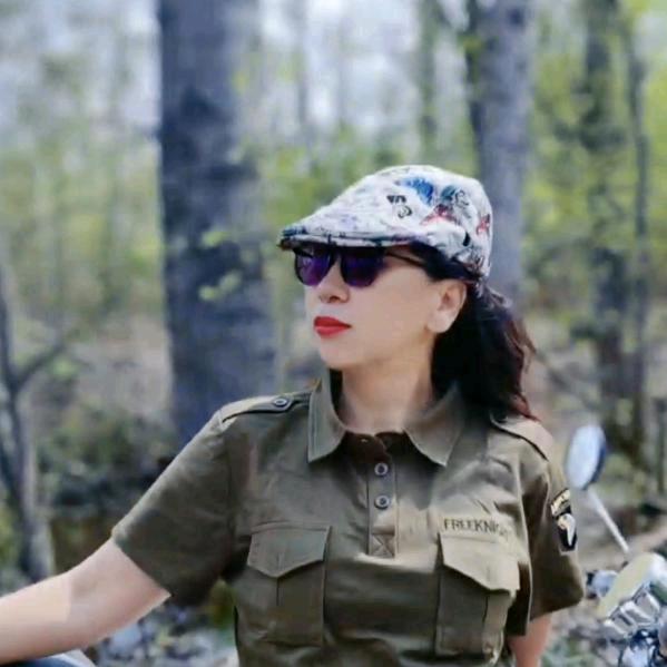 🇨🇳💝笑着看世界