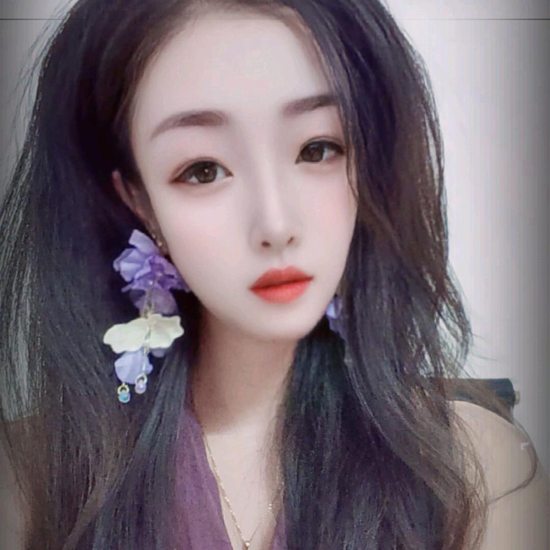 糖彩儿⁵²⁰💕