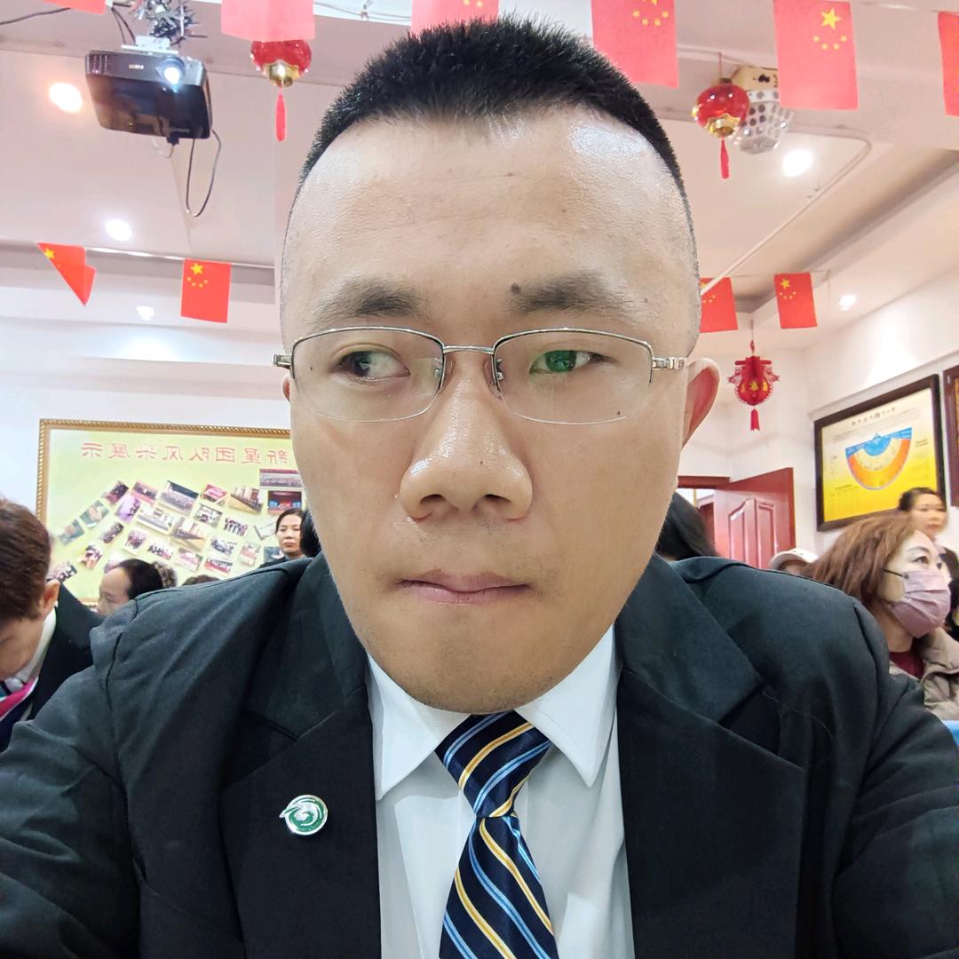 新时优品闵文灿