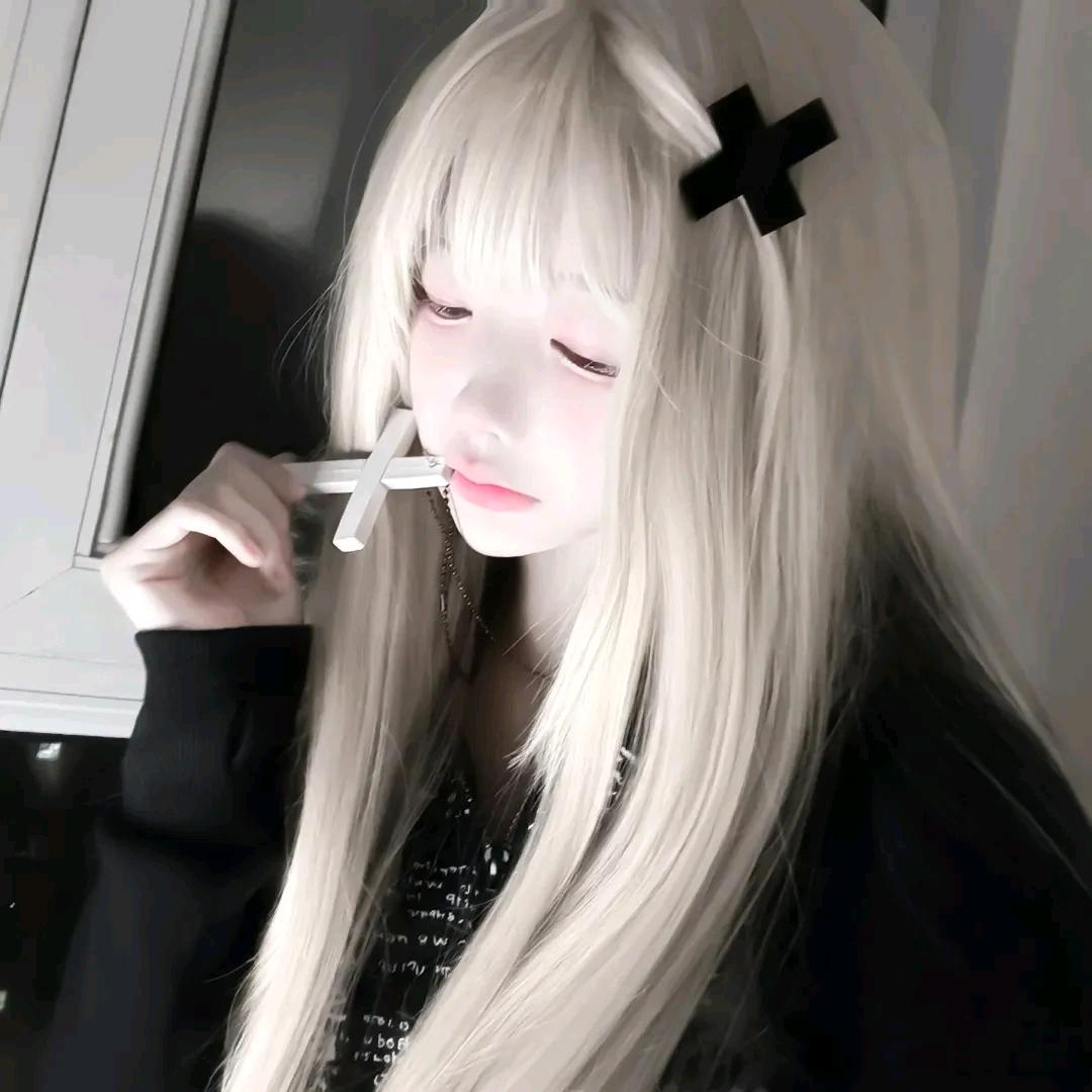 现实是个病娇