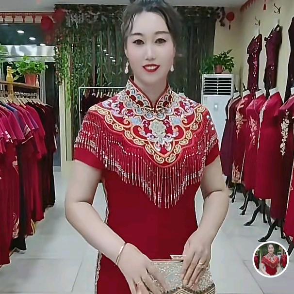 隆尧雪玲旗袍礼服私人订制