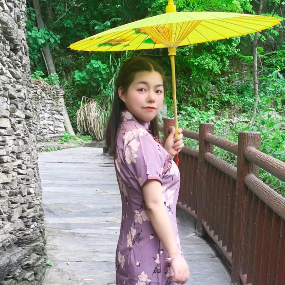 邓璐