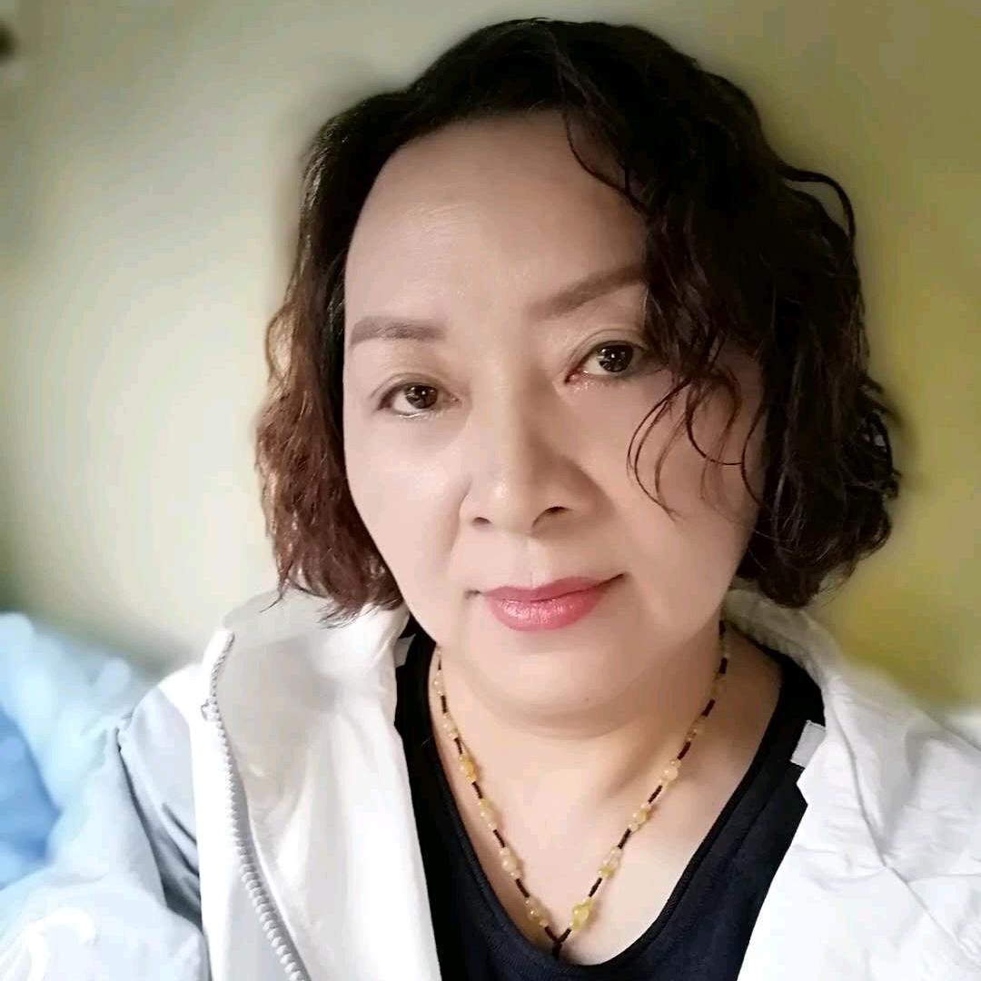 呼图璧加嘉大女装梅姐