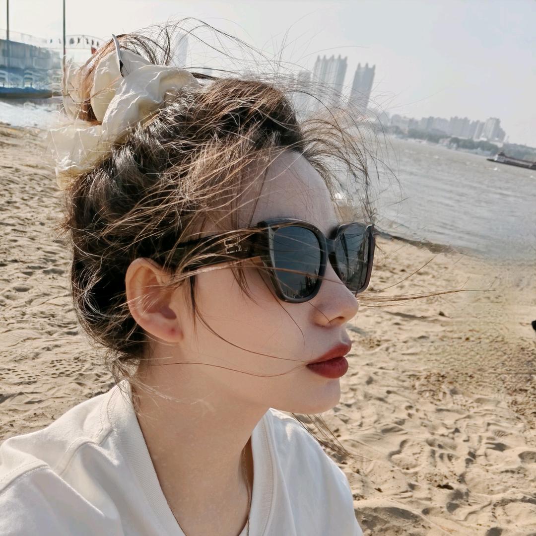 娜娜爱叭叭🐯