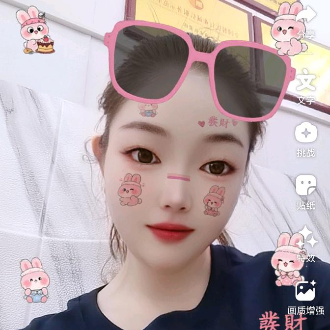 @万万