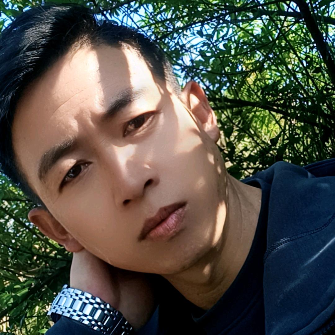 在别人的眼里一文不直，