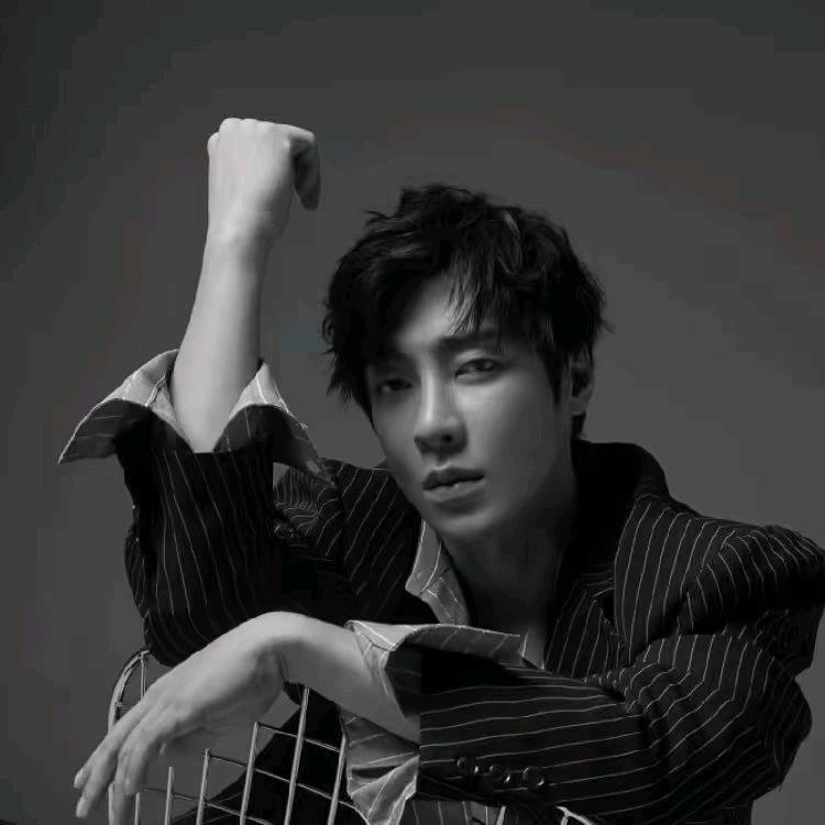 两个孩子的妈妈