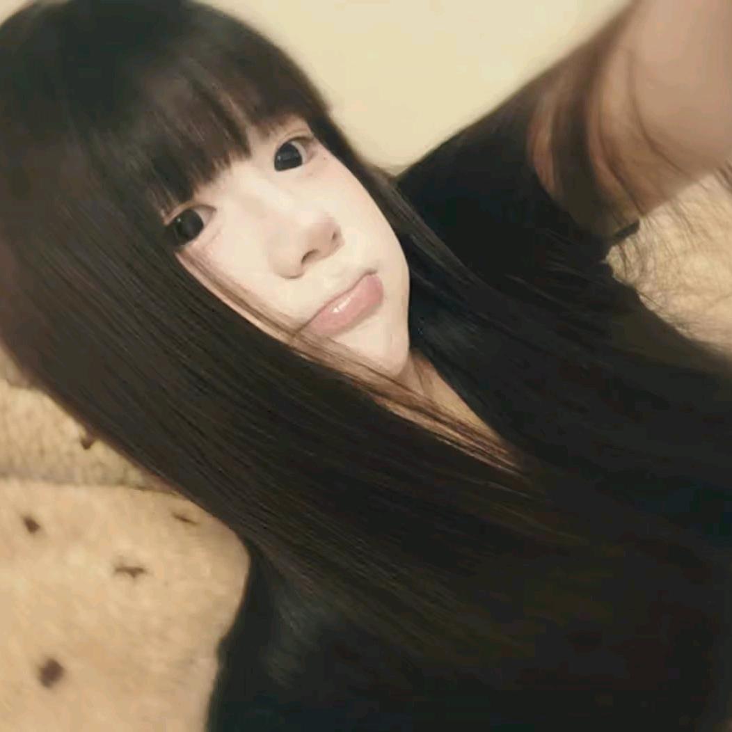 初見^
