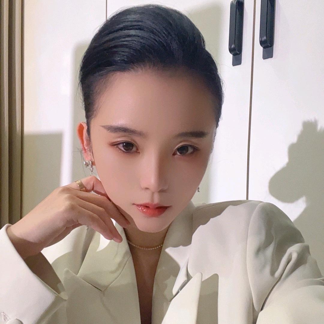 台州机床玲姐