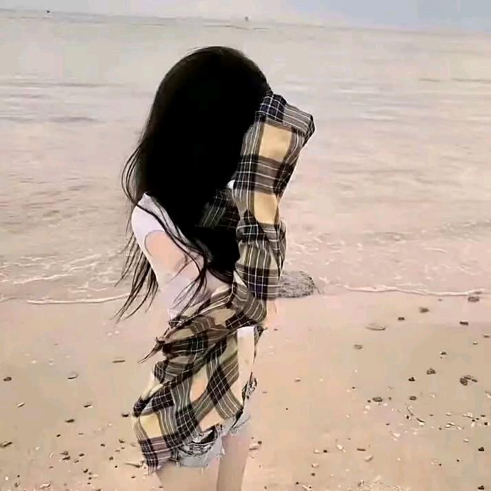 ^-发 呆 想 你 🐾