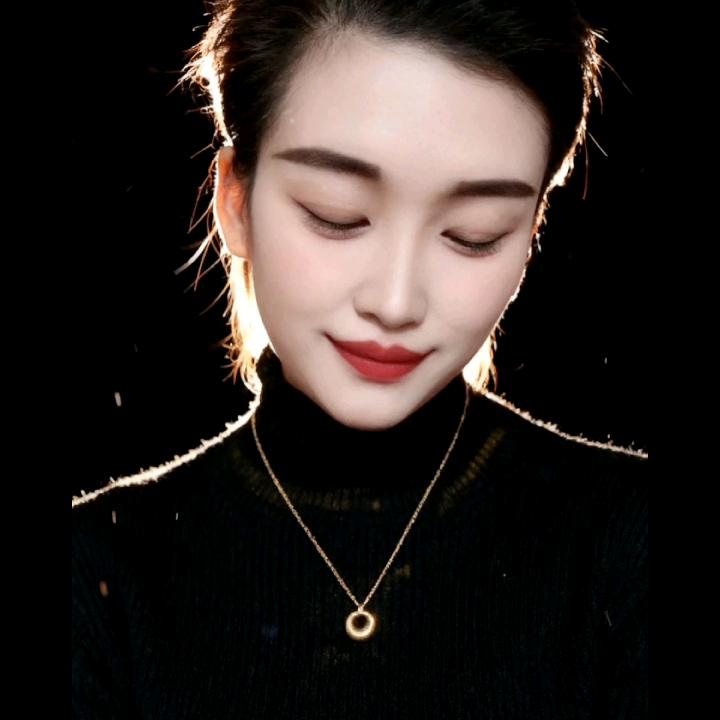 小苹果💄🌻🌻🛵🇨🇳🇨🇳