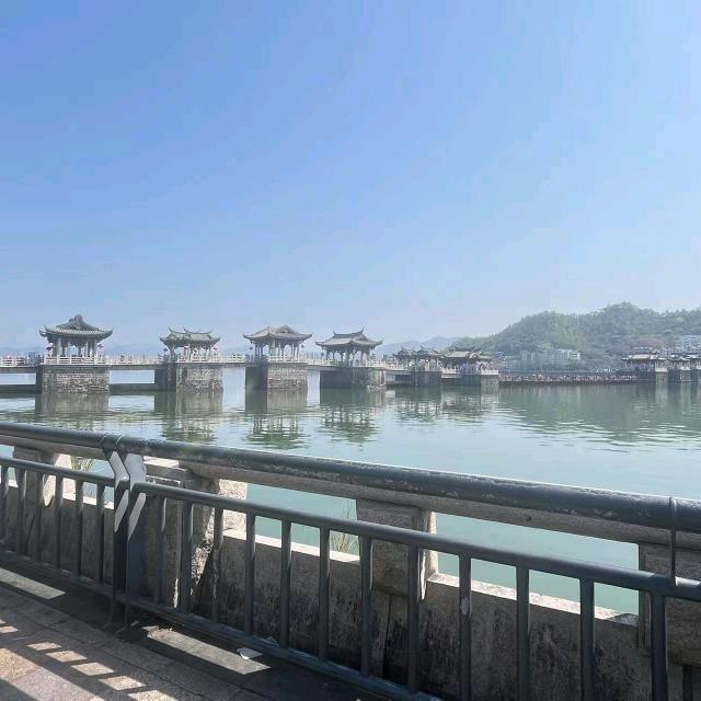 朋朋宝藏屋