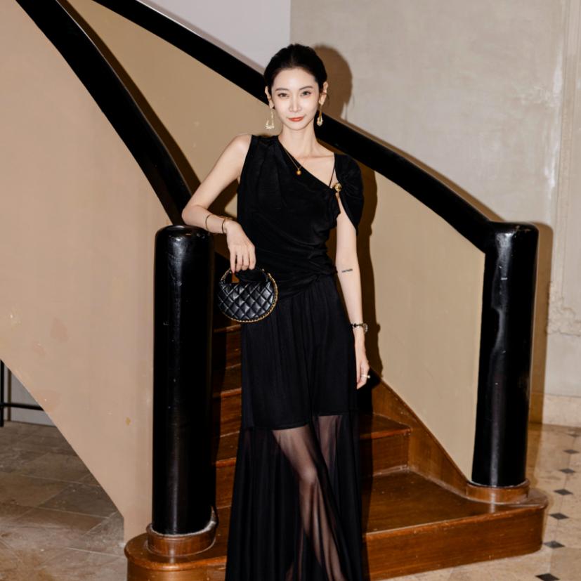 陈什么陈女装铺子