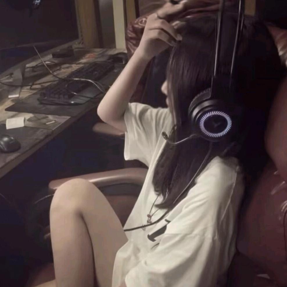 一起吹过晚风的人，大概会记得久一点