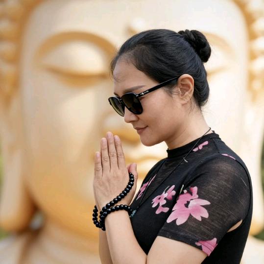 享经典黑鸭煲～燕姐