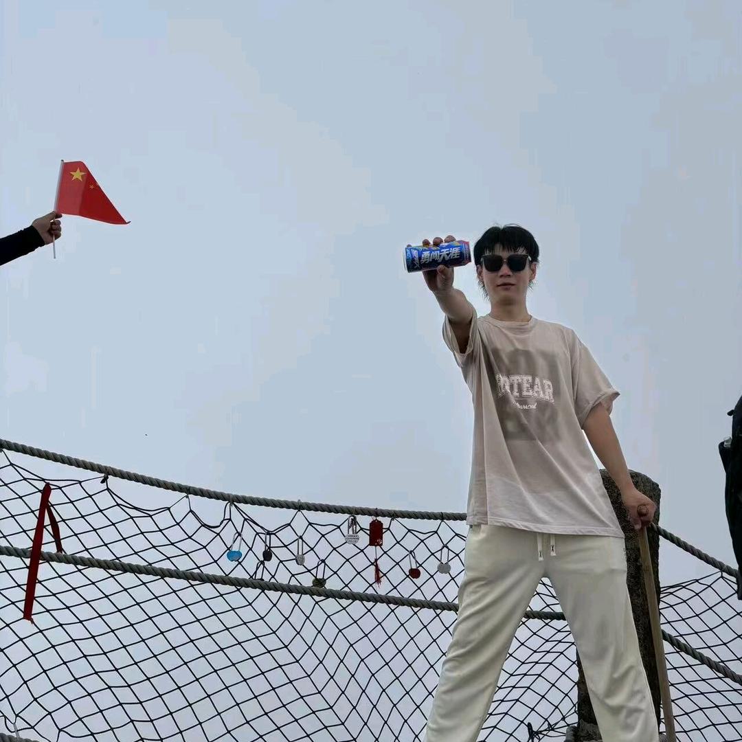 狂妄小周哥