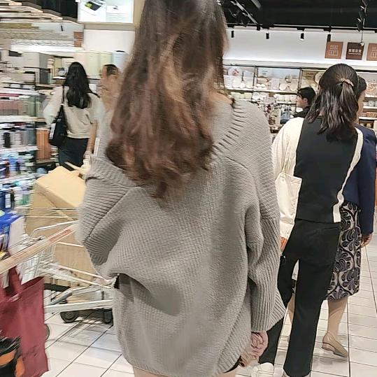 衣衣阿姨是块宝（思辽）