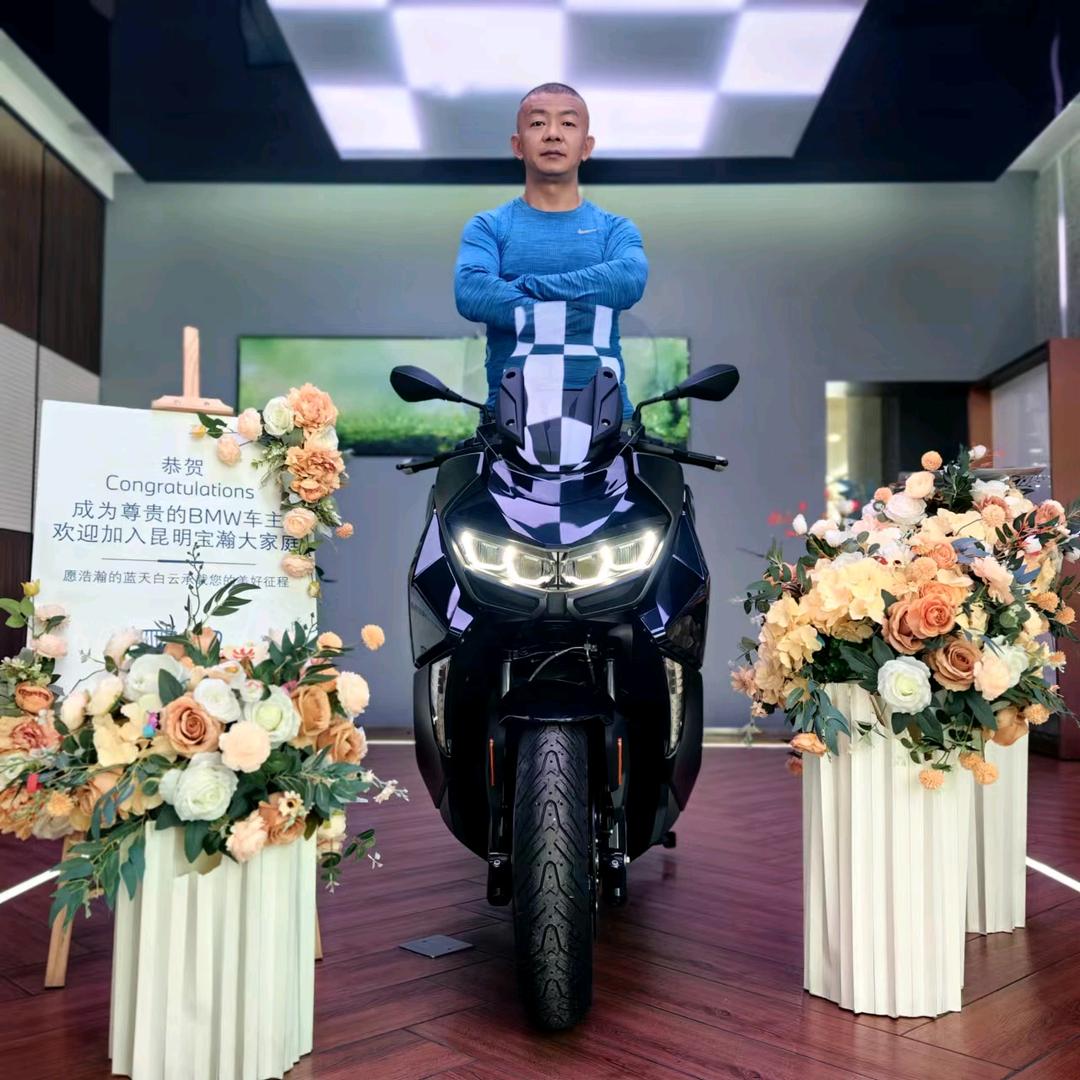 四喜玩子=摩旅 玖叁 93+千泊川