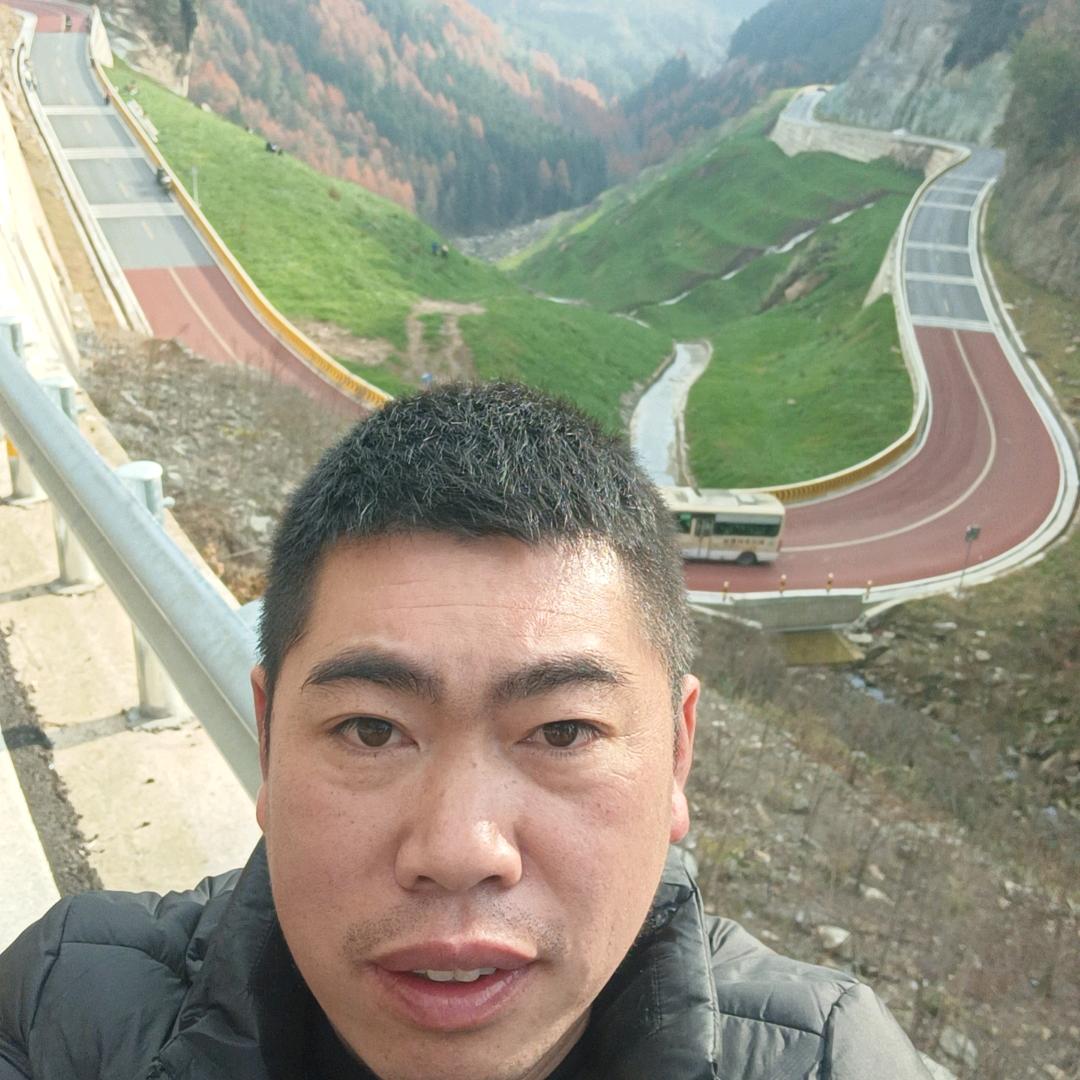 恩施周哥的土货铺。