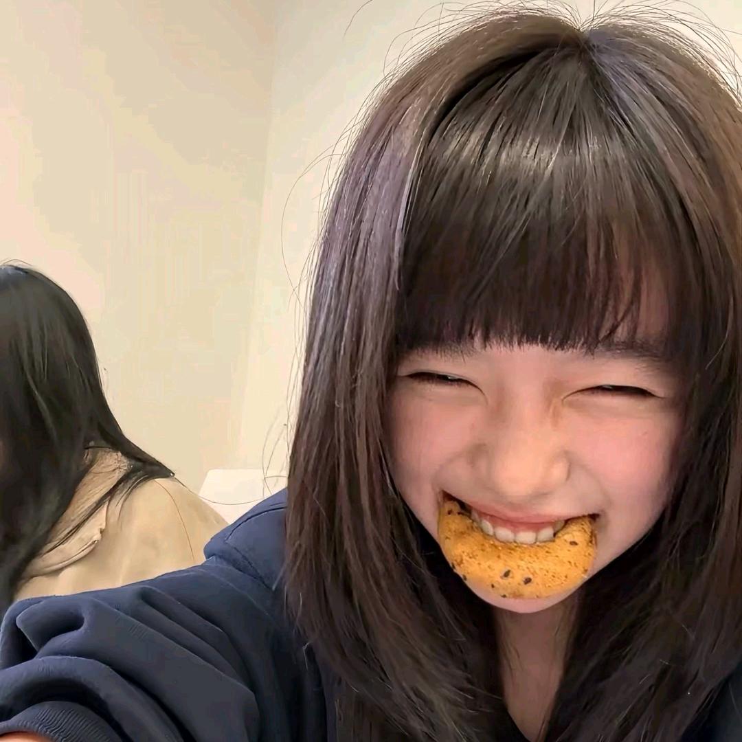 @拥抱我的不堪.^