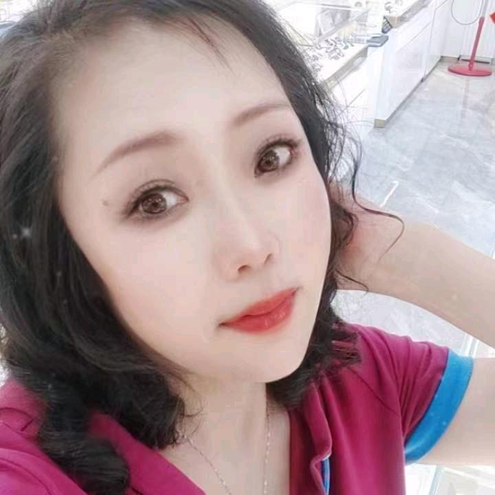 小鲨鱼🐳