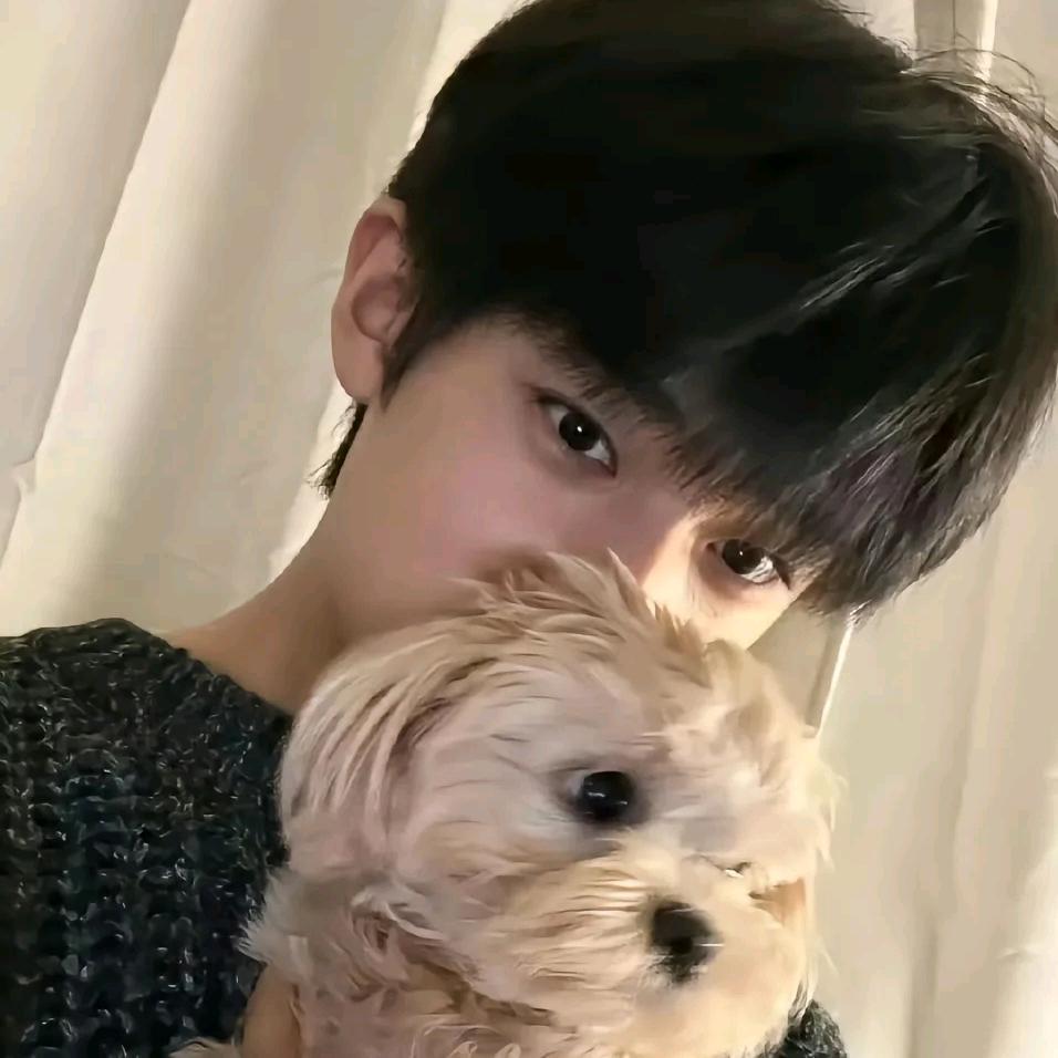 규규.