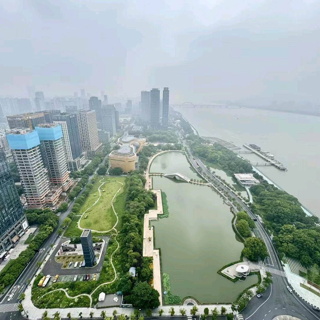 网伟丰百货