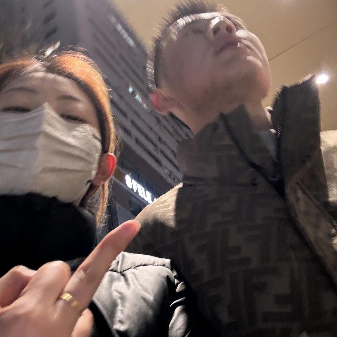 爱小月月啦