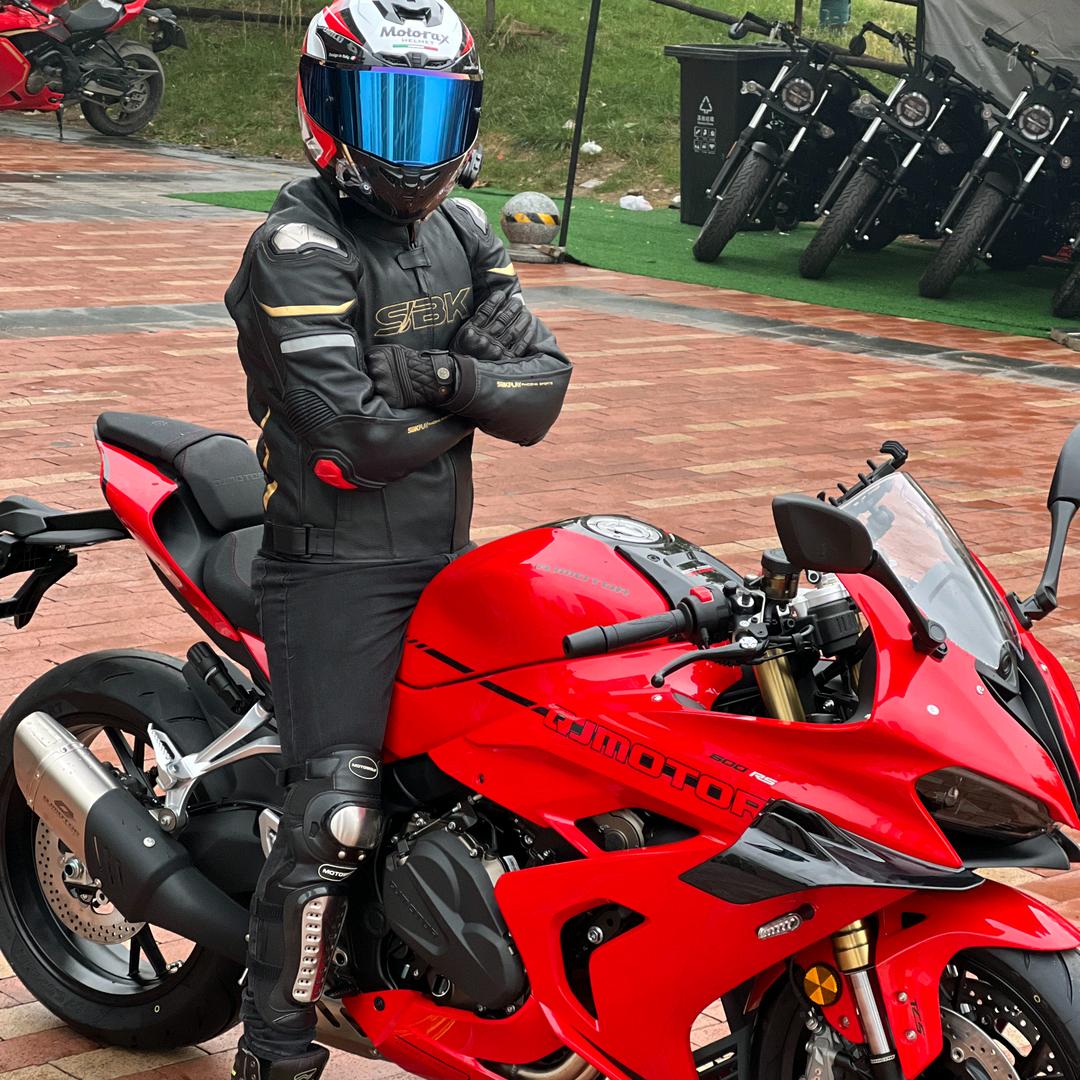 MOTO🏍小毅🇨🇳🐅