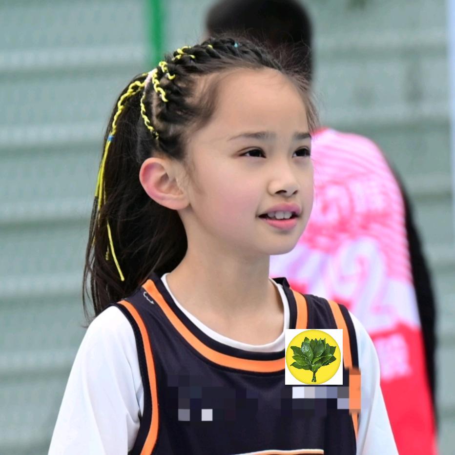 🏀24号的妍妍