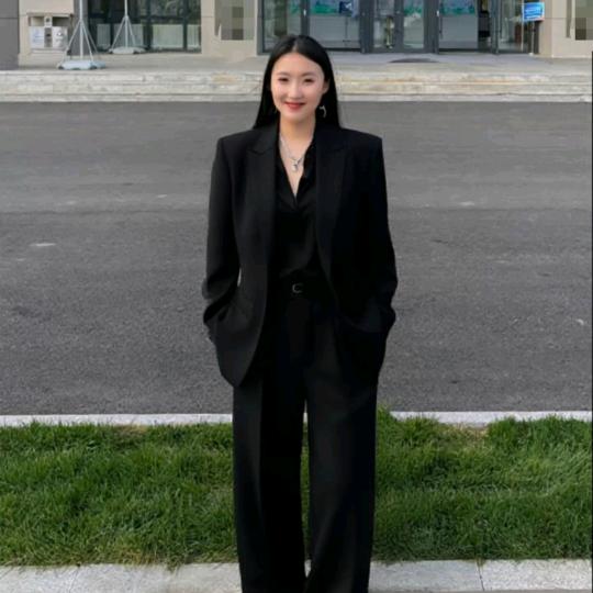 遇见小婷🦋.