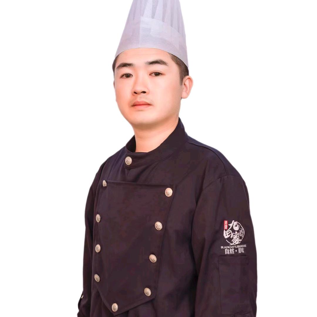 九田家万博店小郭