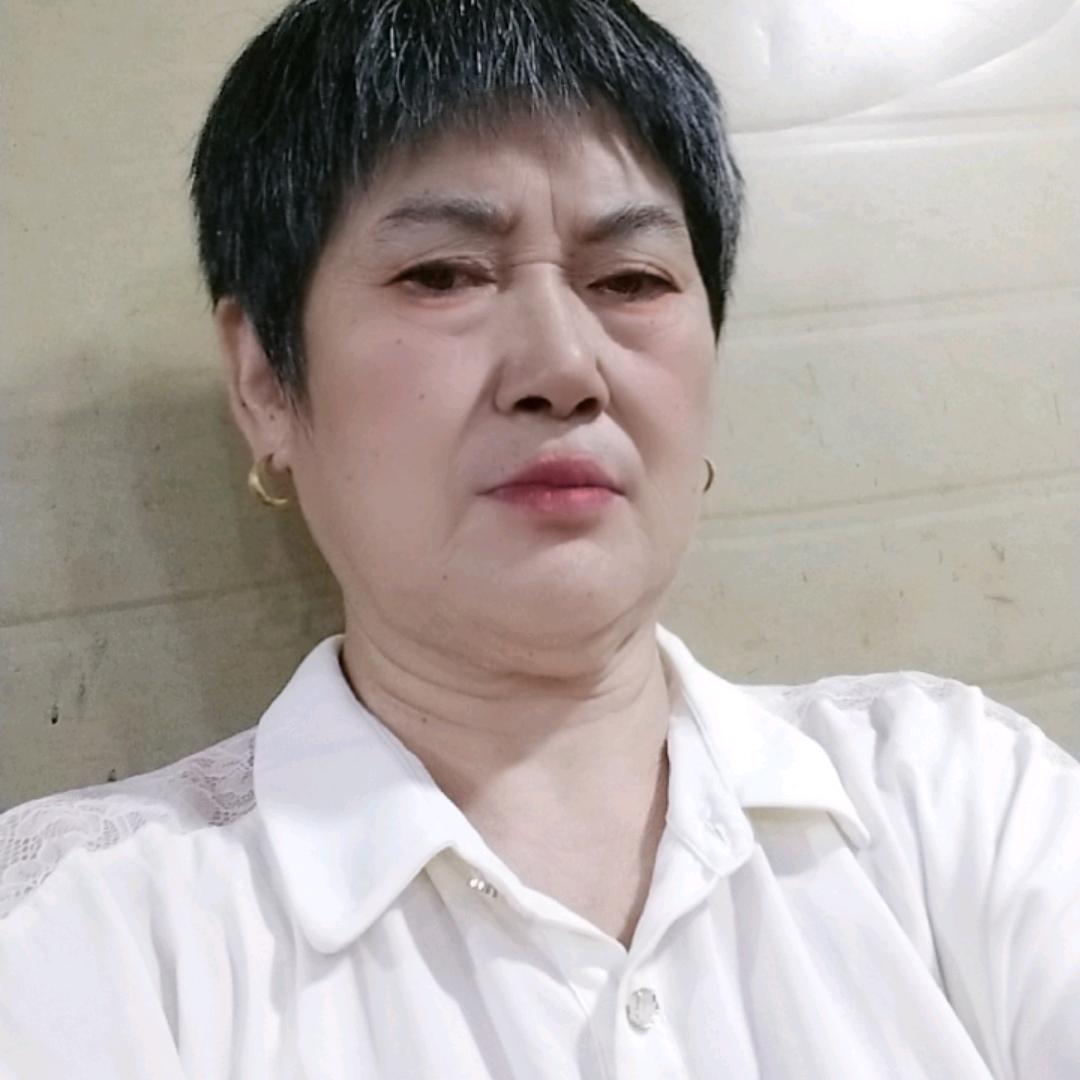 杨素琼
