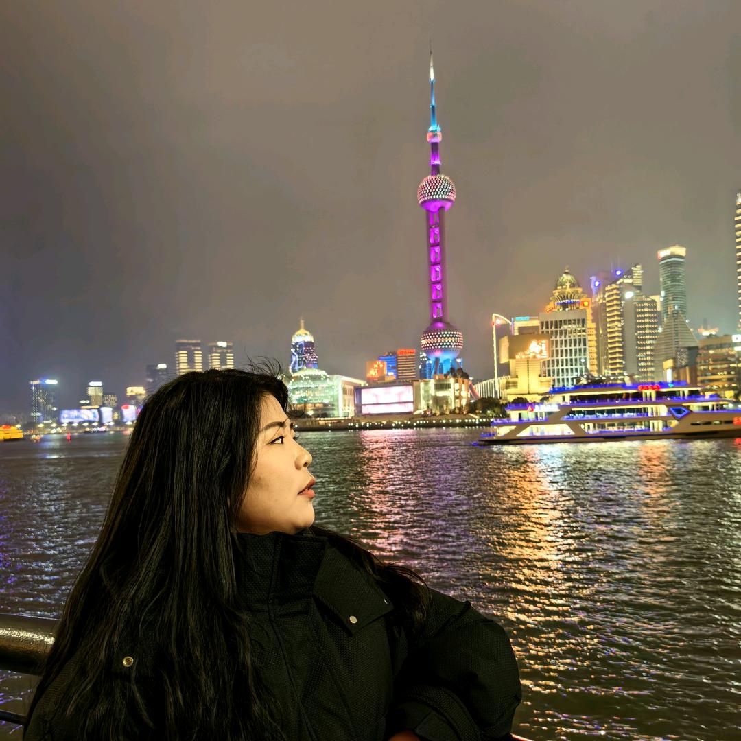 “渭南泼辣姐 卷烤面筋🍀”