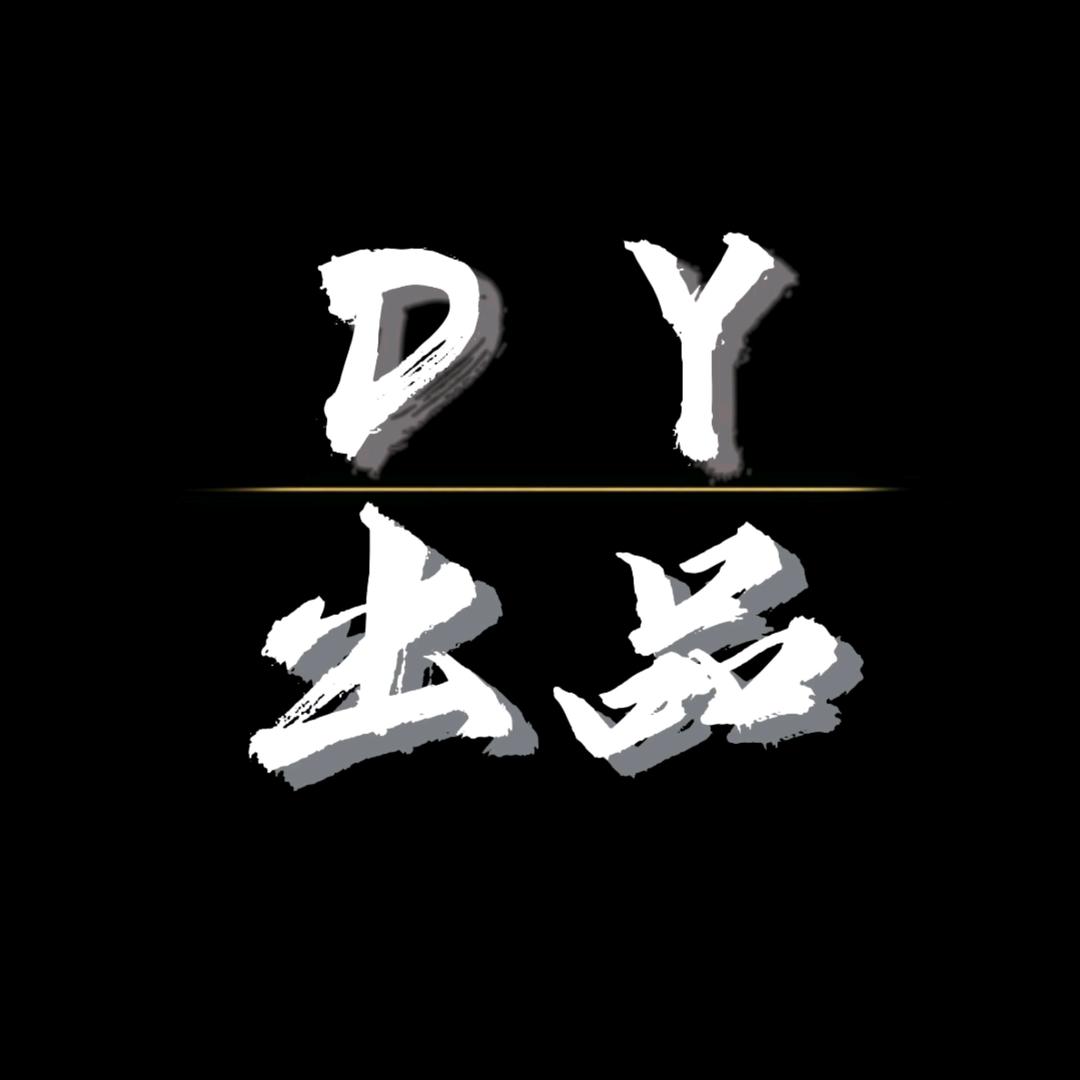 略显慌张