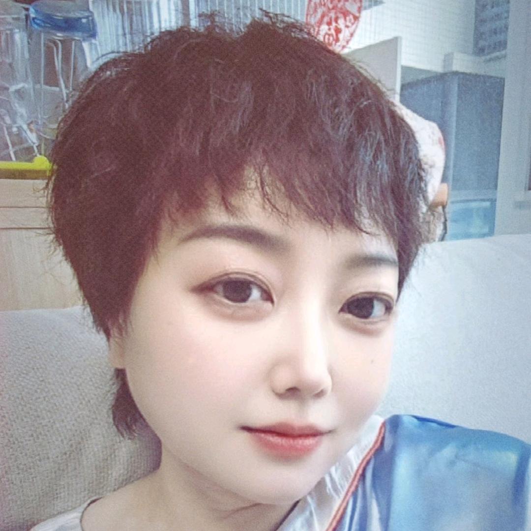 诗晴