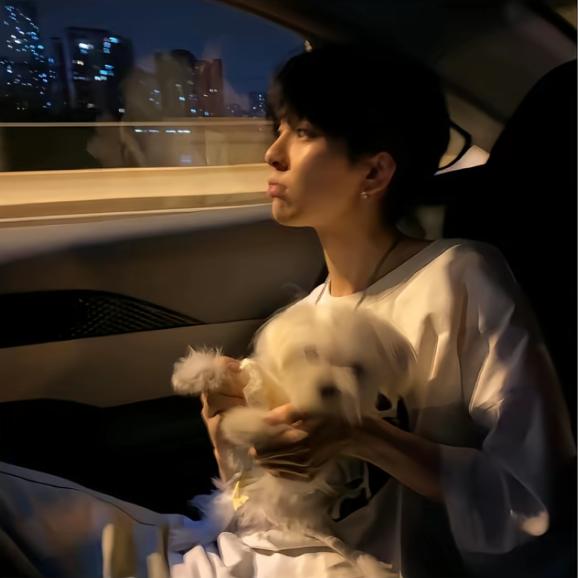我有两颗牙