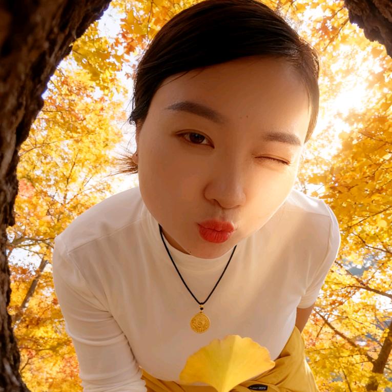 🥀এ᭄那一抹ꦿ苦💔笑ོ࿐ᩚ