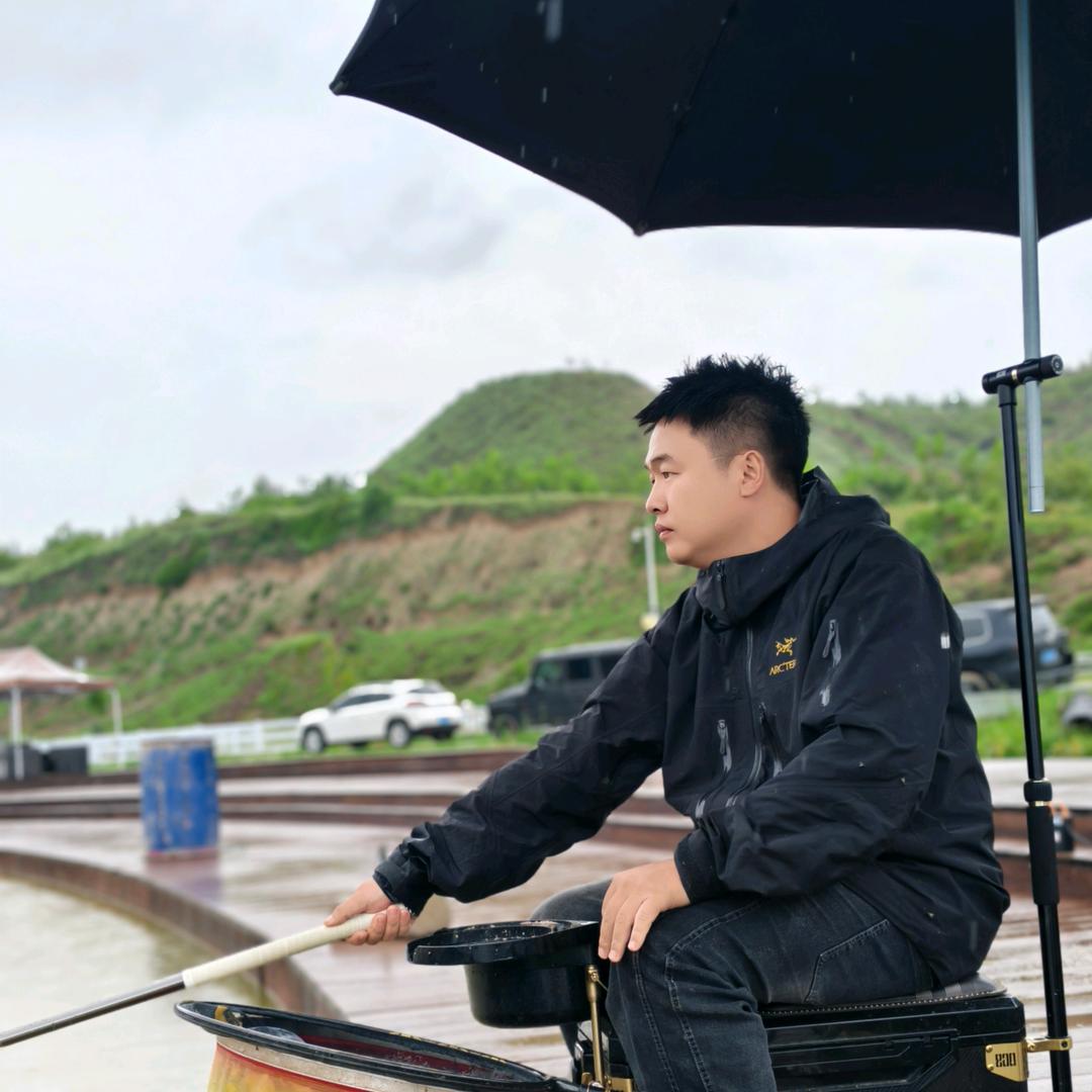 钓鱼人🎣高兴