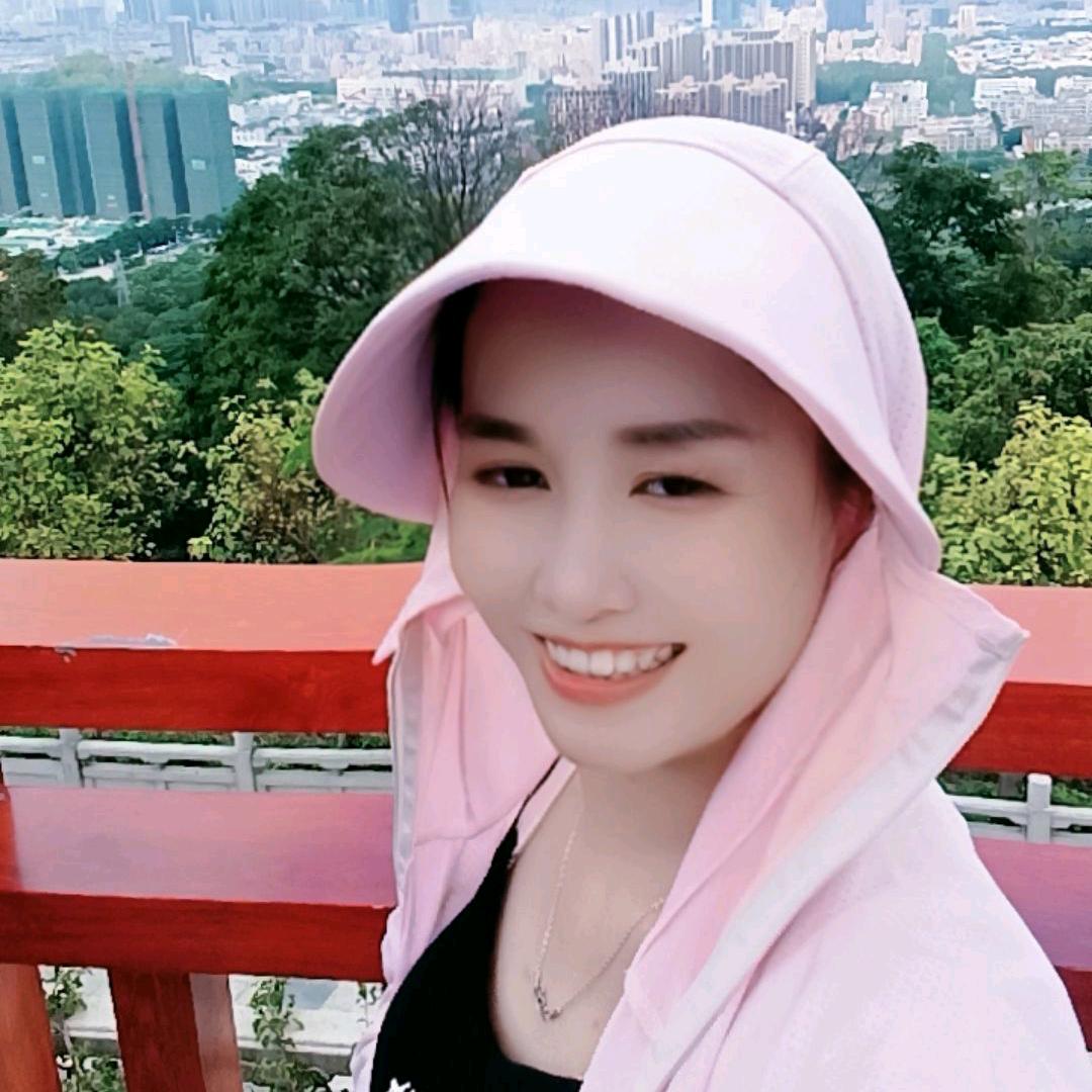 我是小表妹吖