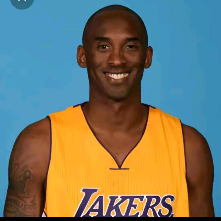 Kobe Bryant（8号睡24小时版