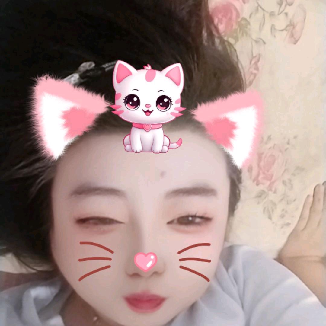 小草莓🍓