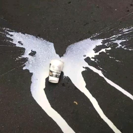 尼美式吧 ☕️