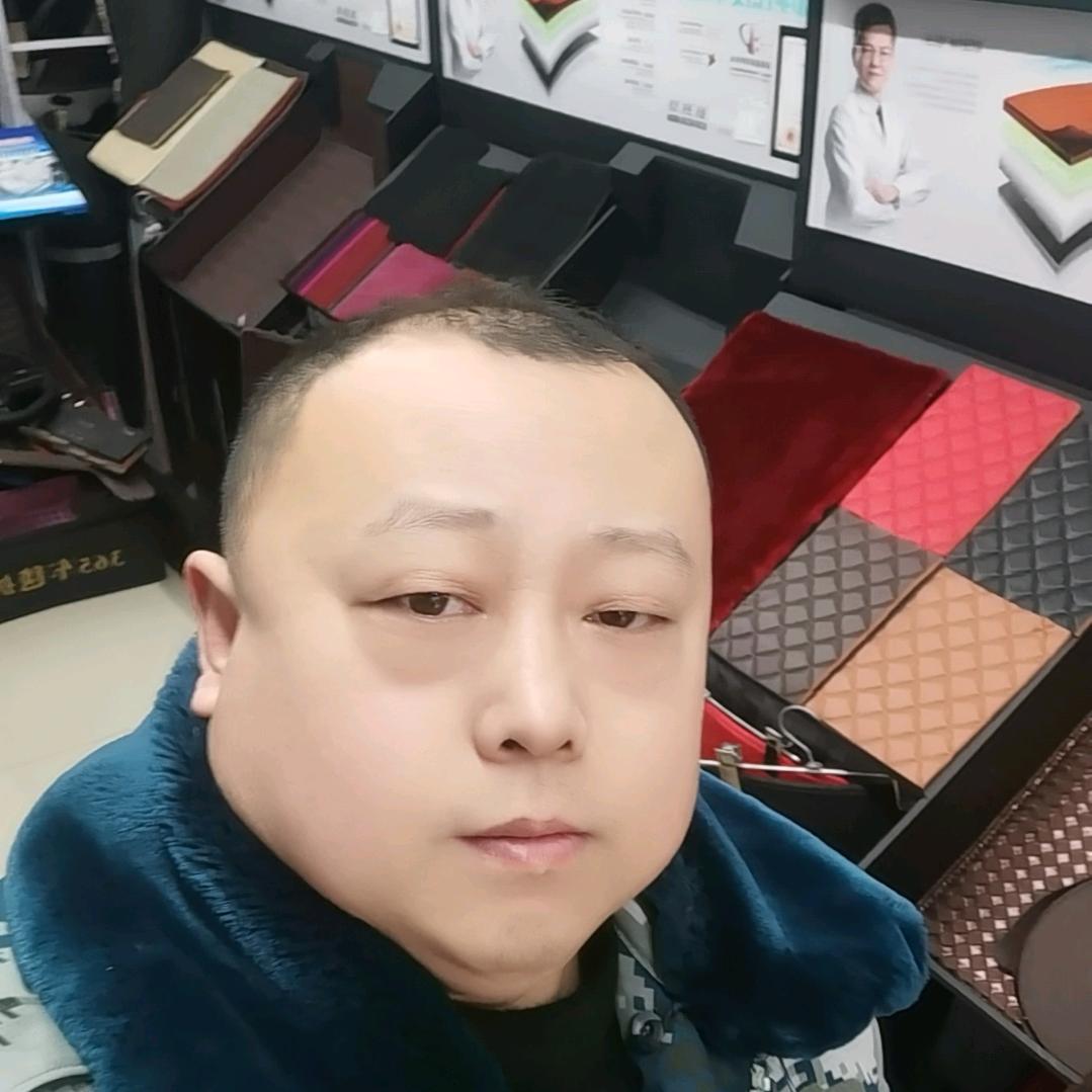 延吉汽车脚垫小郭