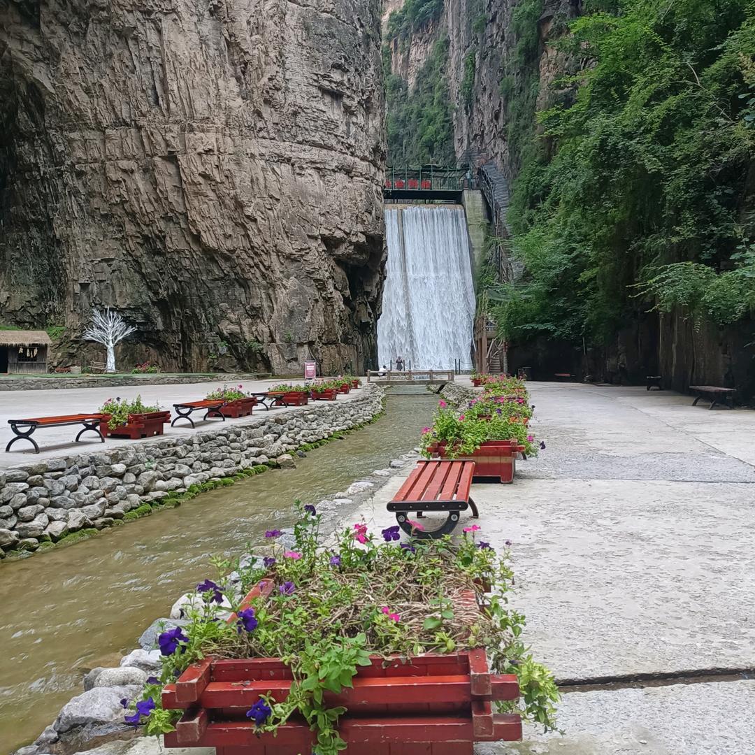 不发脾气，只发财