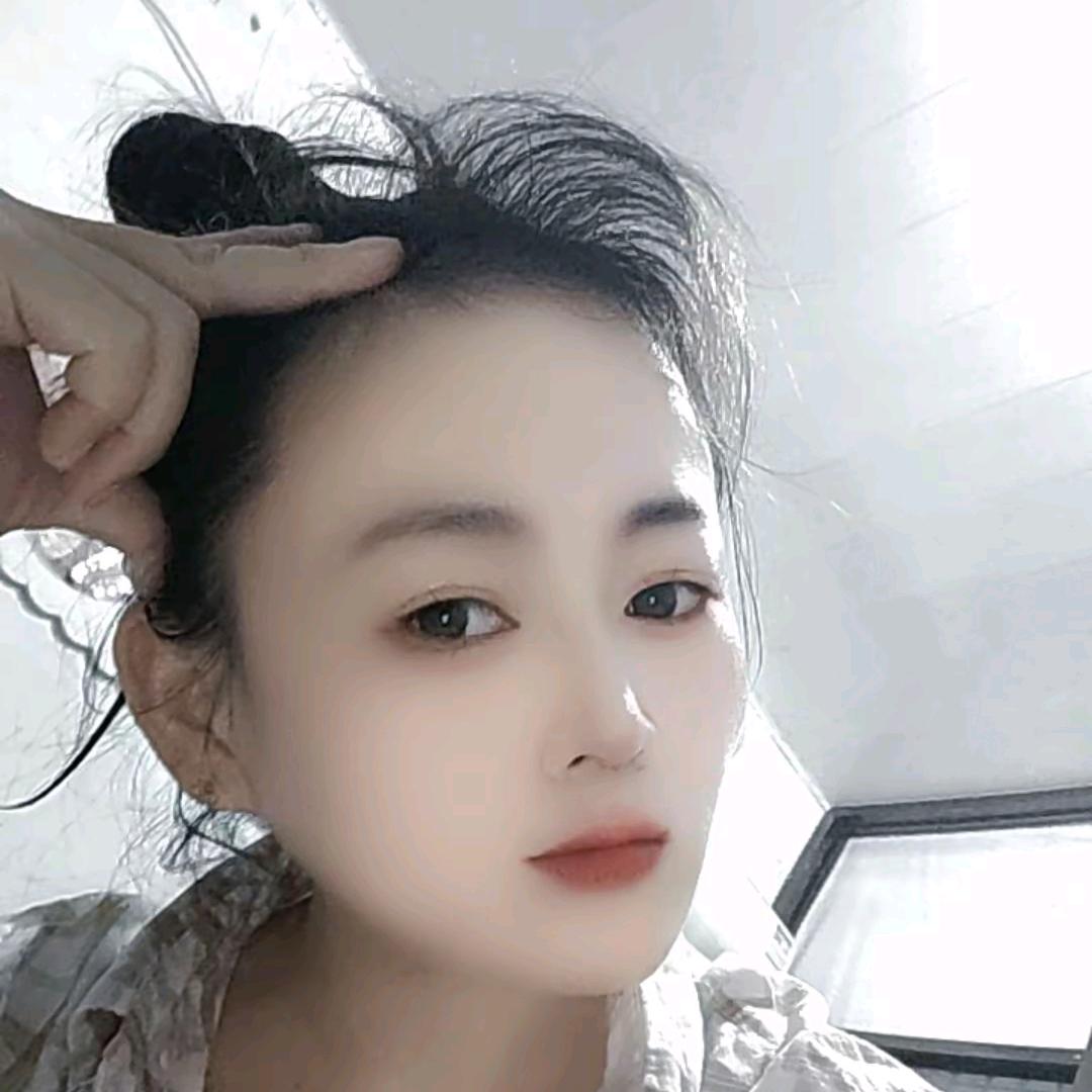 小奶牙.哒爱